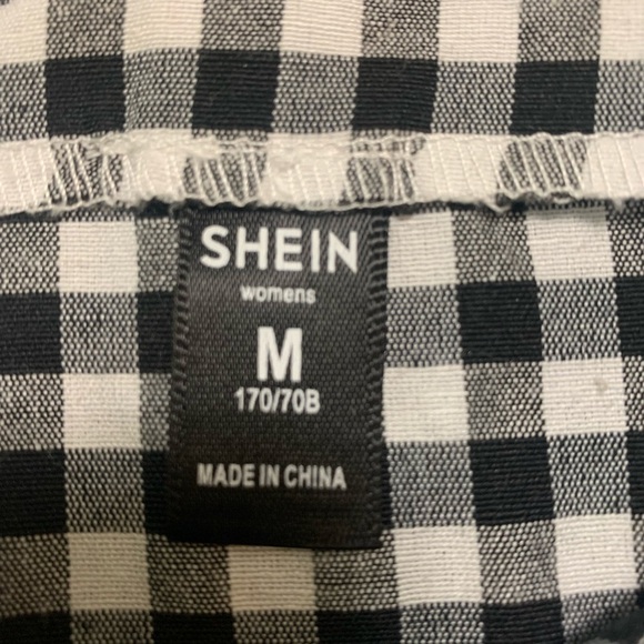 SHEIN black/white checked mini skirt, size M - Picture 2 of 4